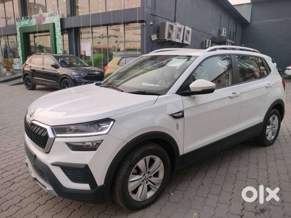 Skoda Kushaq Ambition 1.5l Tsi Mt, 2024, Petrol