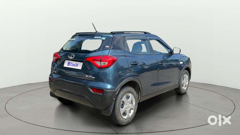 Mahindra Xuv300 1.2 W6 Amt Petrol, 2021, Petrol