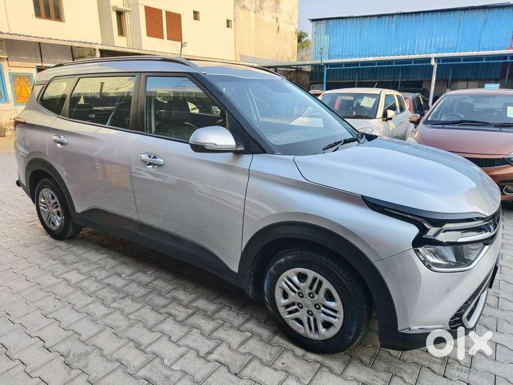 Kia Carens 1.4 Prestige 7 Str, 2024, Petrol