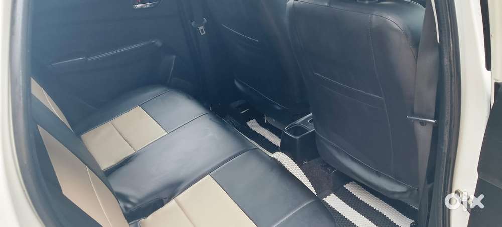 Maruti Suzuki Swift Vxi Optional, 2022, Petrol