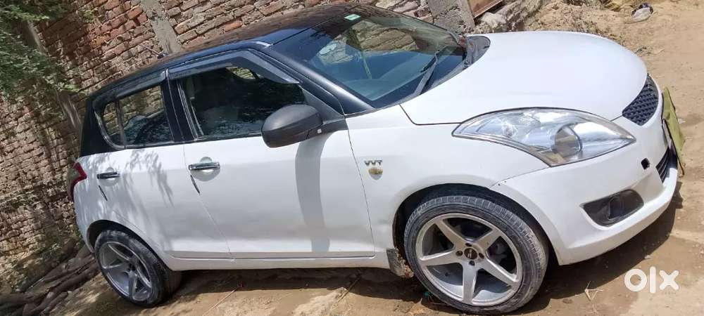 Mujhe Badi Gaadi Leni Hai