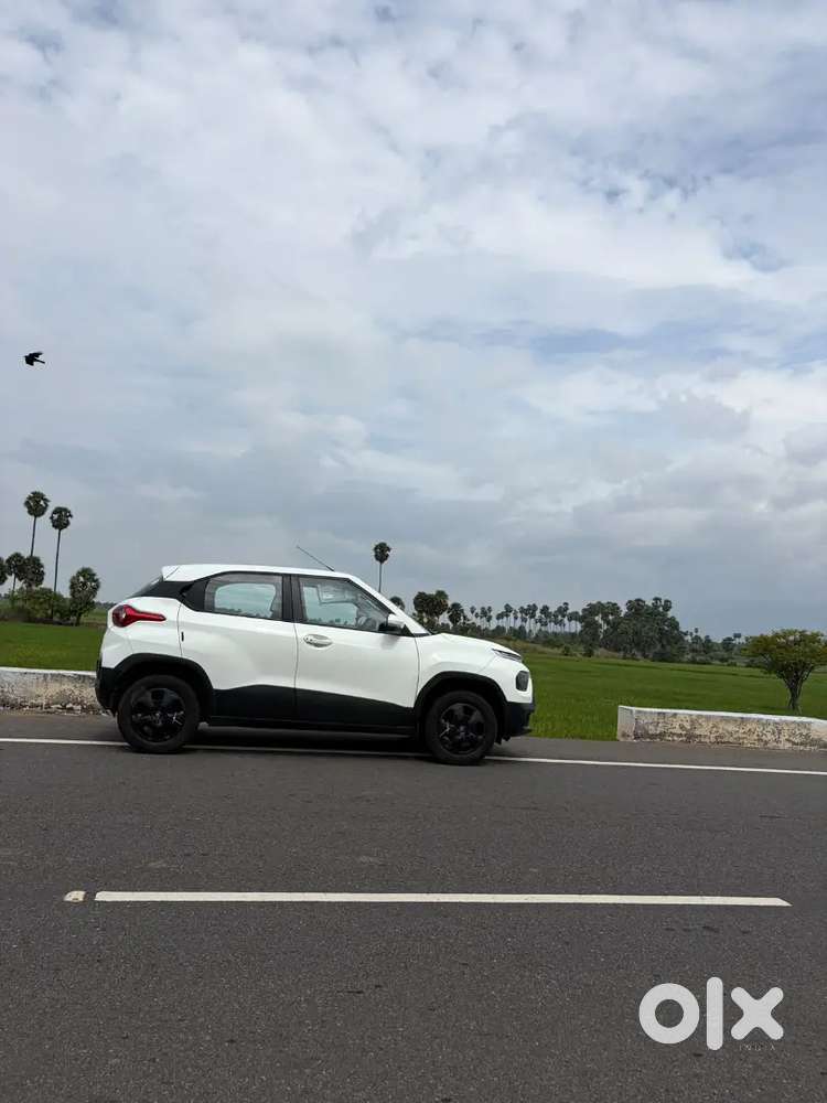 Tata Punch Accomplished 2021 Mt Sunroof
