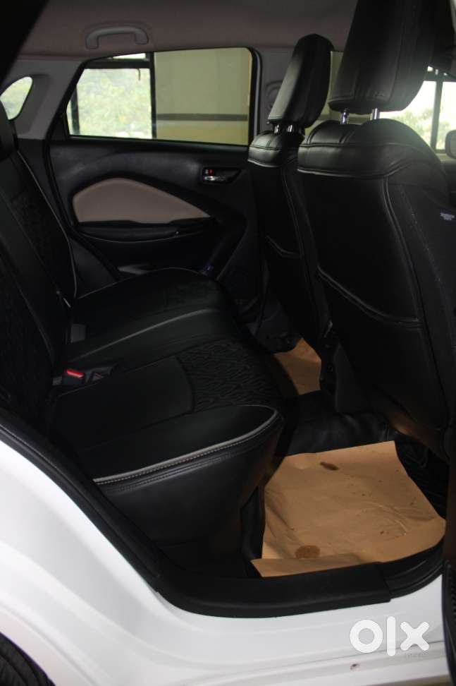 Toyota Glanza 1.2 V Amt, 2024, Petrol