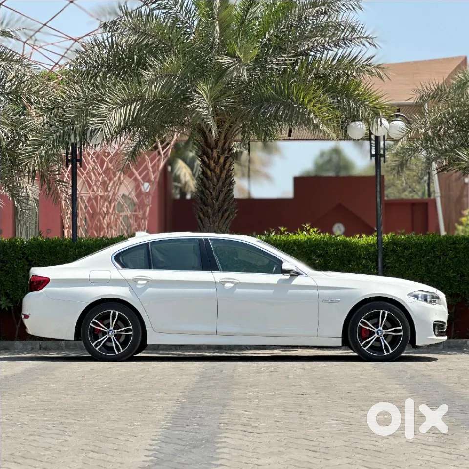 Bmw 5 Series 2.0 520d Luxury Line, 2016, Diesel