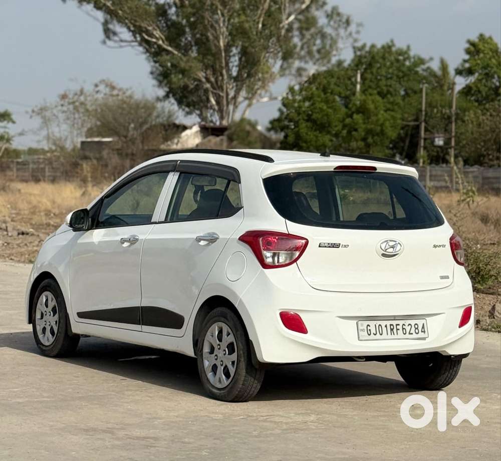 Hyundai Grand I10 Sportz, 2014, Cng & Hybrids