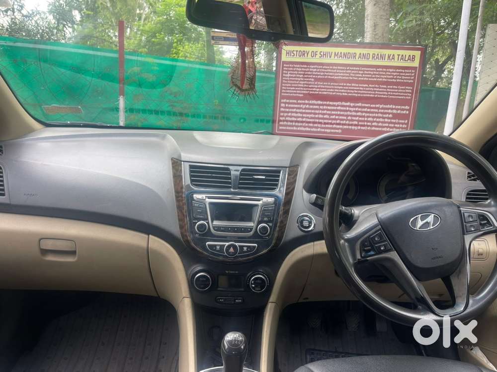 Hyundai Fluidic Verna 2015