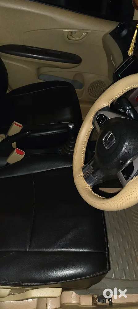 Honda Brio 2014 Petrol Well Maintained