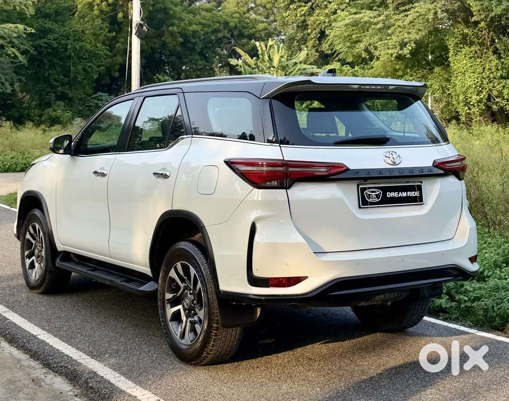 Toyota Fortuner Legender 4x2 At 2.8, 2025, Diesel