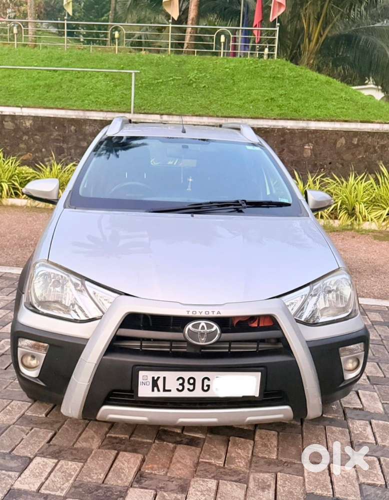 Toyota Etios Cross 1.2l G, 2014, Petrol