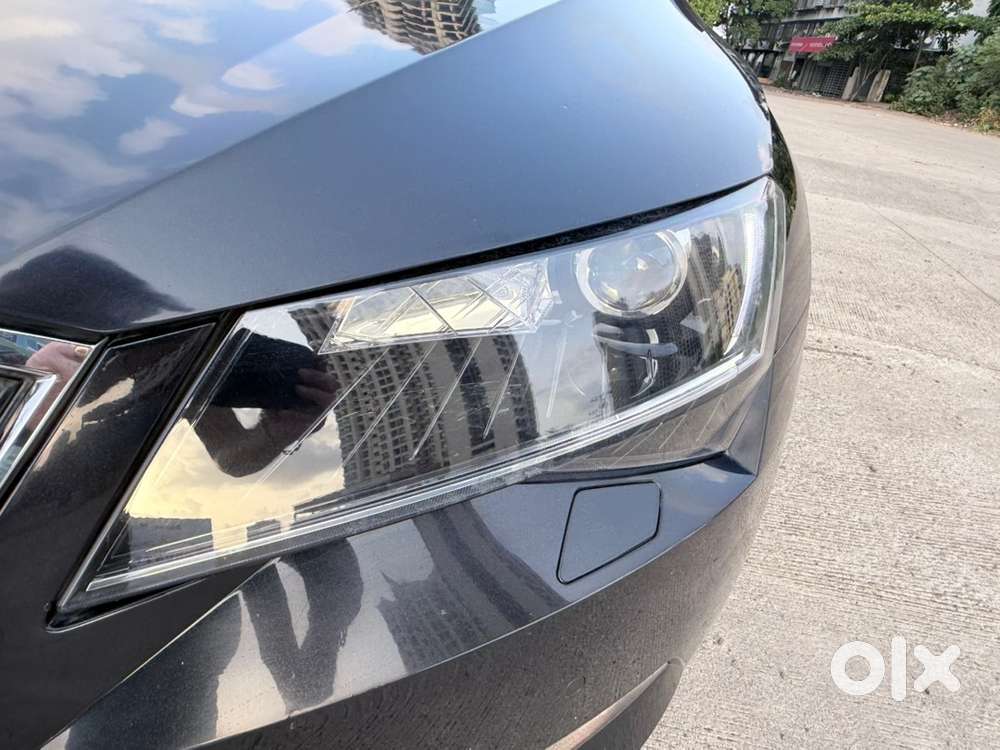 Skoda Superb Petrol 2018