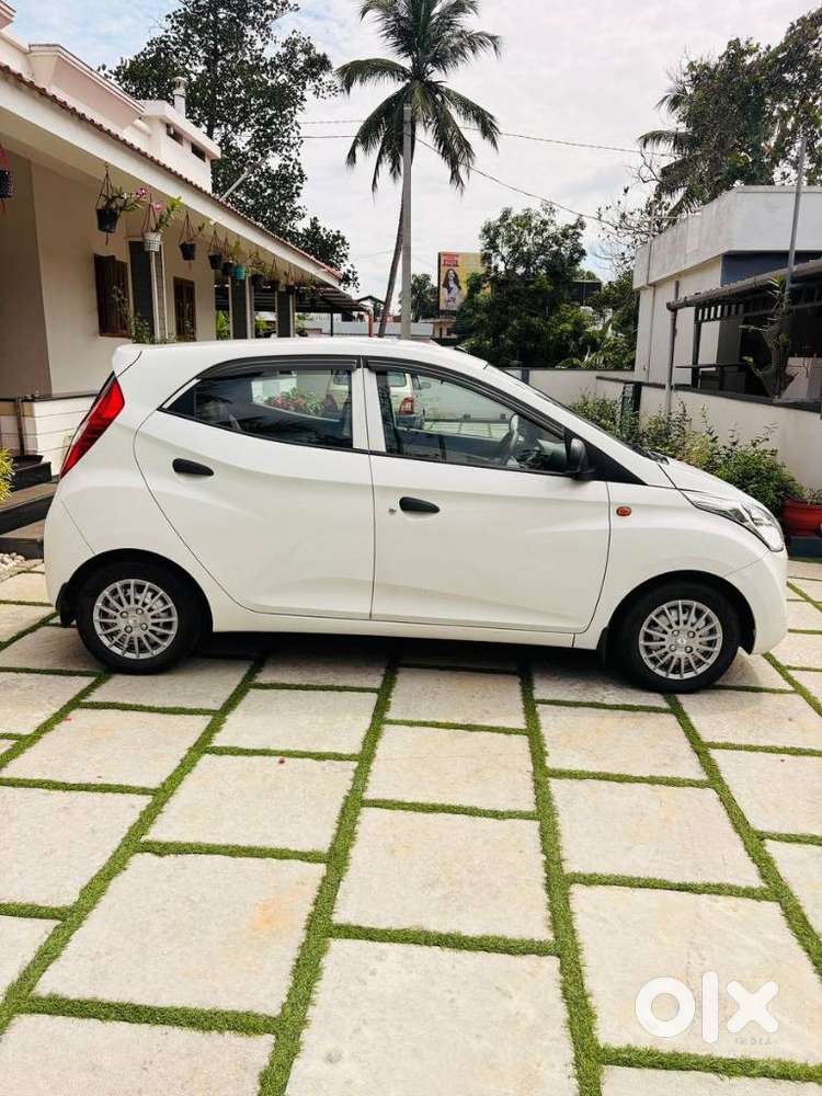Hyundai Eon Era +, 2018, Petrol