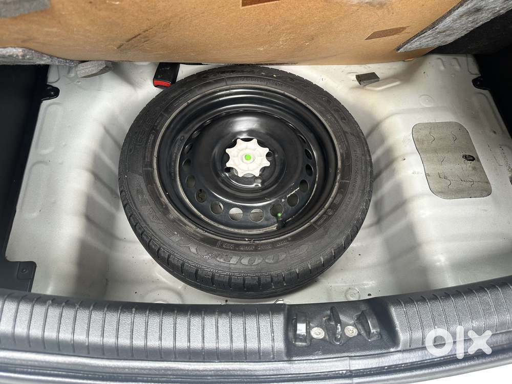 Hyundai Grand I10 Asta Automatic 1.2 Kappa Vtvt, 2015, Petrol