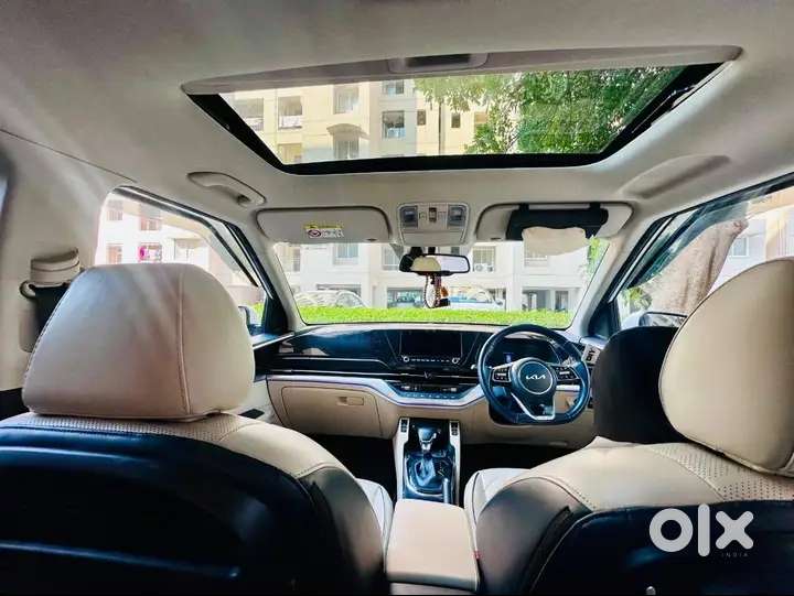 Kia Carens 1.5 Premium Diesel 7 Str Imt, 2022, Diesel