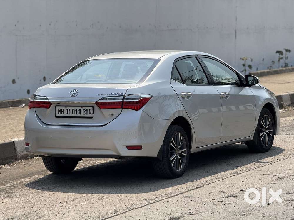 Toyota Corolla Altis Facelift, 2017, Petrol