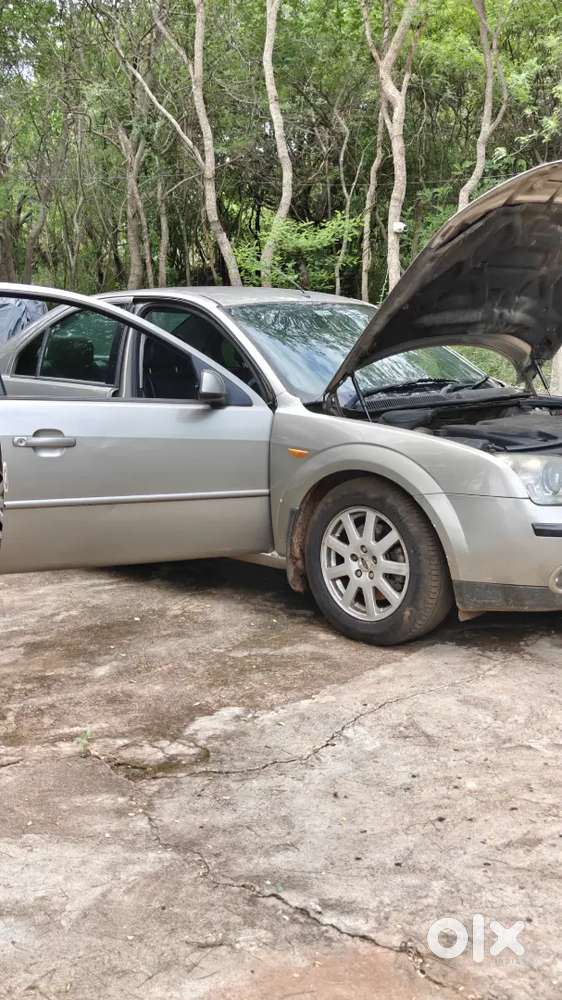 Ford Mondeo 2001 Petrol In Mint Condition