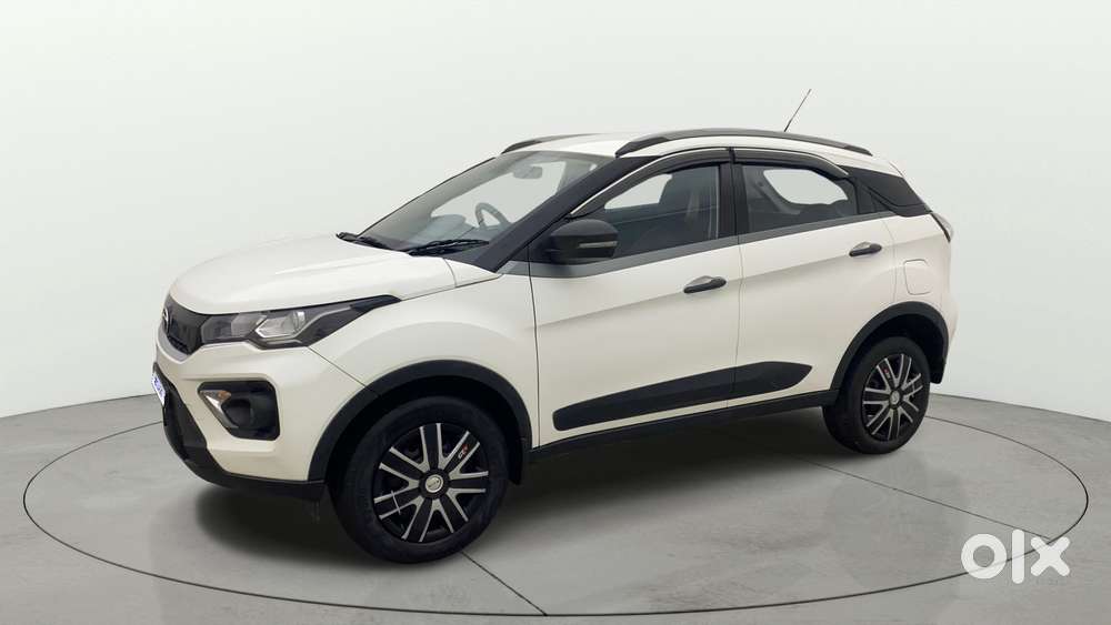Tata Nexon 1.2 Revotron Xm (s), 2022, Diesel