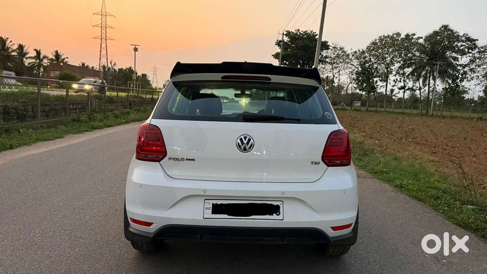 Volkswagen Polo Petrol 2021