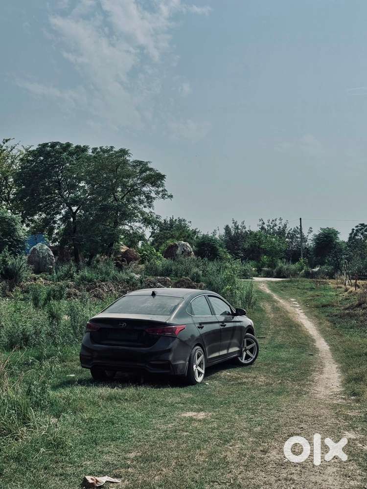 Hyundai Verna Petrol 2019
