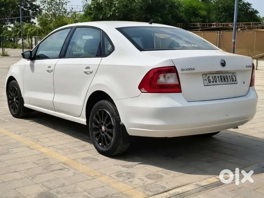 Skoda Rapid 1.5 Tdi At Style Plus, 2016, Diesel