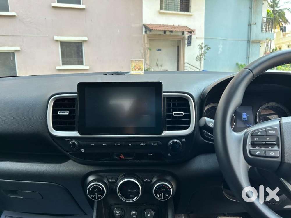 Hyundai Venue 2020 Petrol Dct,well Maintained