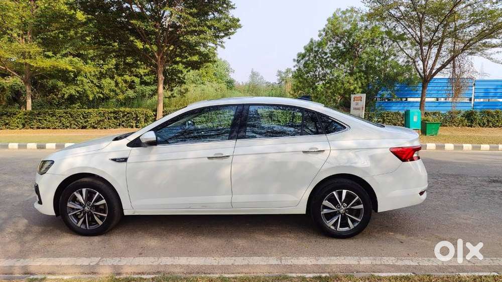 Skoda Slavia 1.5 Tsi Style At, 2023, Petrol