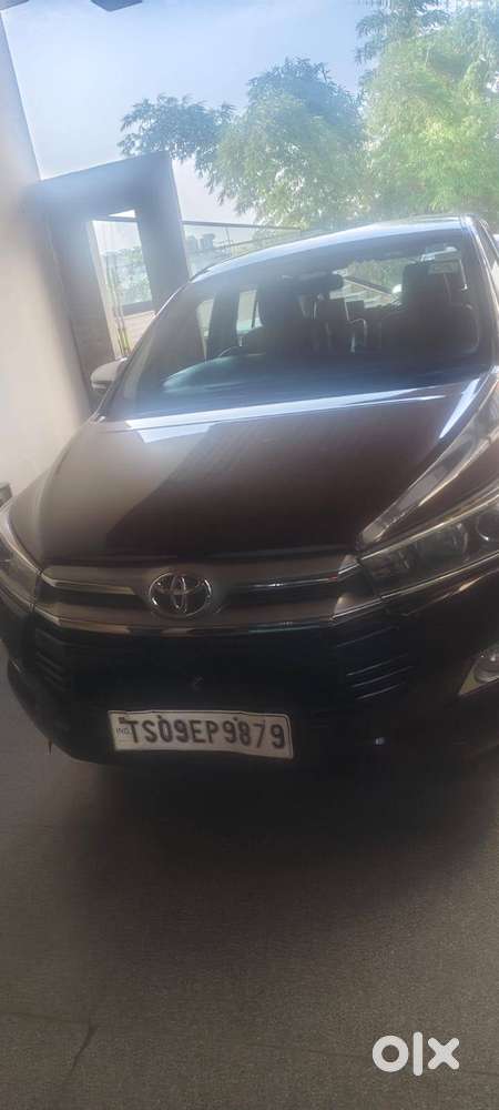 Toyota Innova Crysta 2016 Diesel 150000 Km Driven