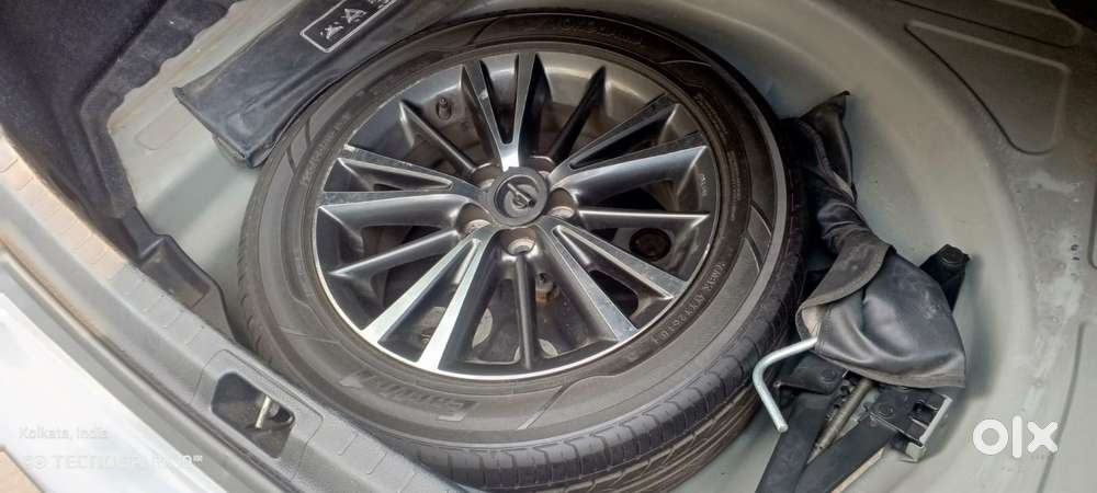 Toyota Corolla Altis 2013-2017 Gl Mt, 2017, Petrol