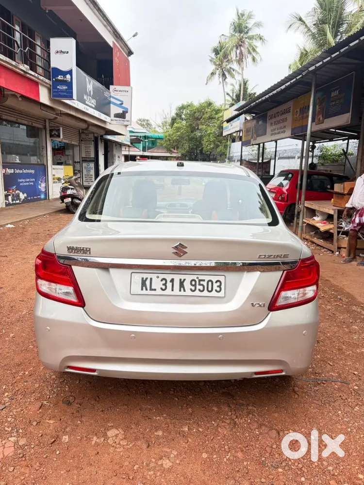 Maruti Suzuki Dzire 2017 Petrol 68000 Km Driven
