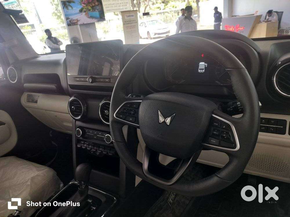 Mahindra Thar Roxx Mx5 Petrol At 2wd, 2025, Petrol