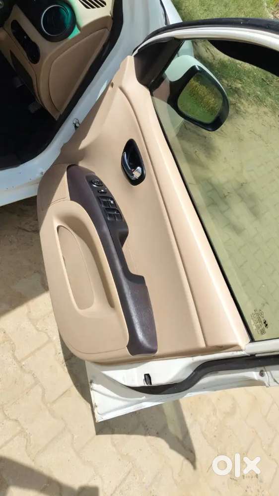 Hyundai I10 2012 Petrol 78000 Km Driven