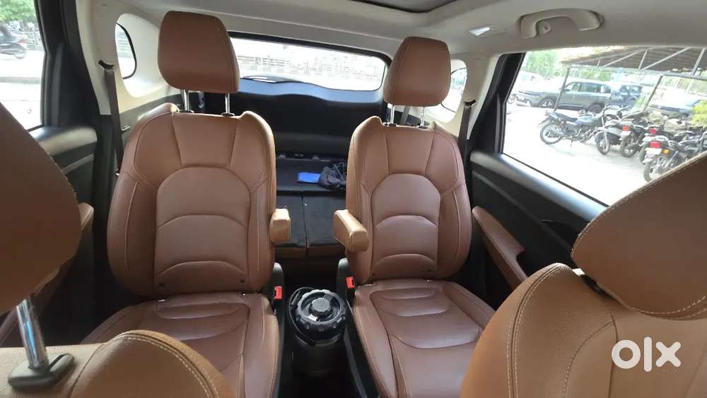 Mg Hector Plus 2022 Petrol  Automatic Well Maintained