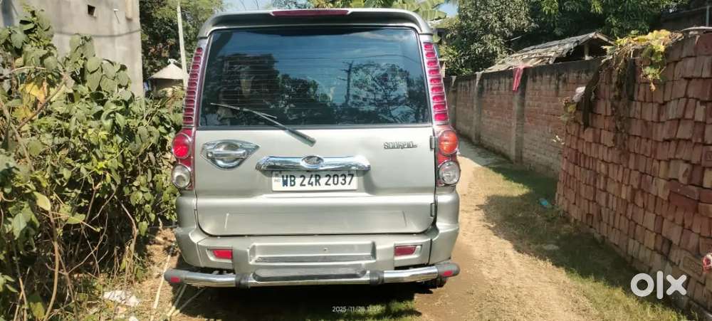 Mahindra Scorpio 2011