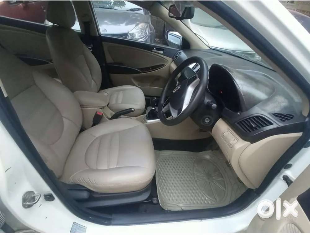 Hyundai Verna Fluidic 1.6 Vtvt Sx, 2013, Petrol