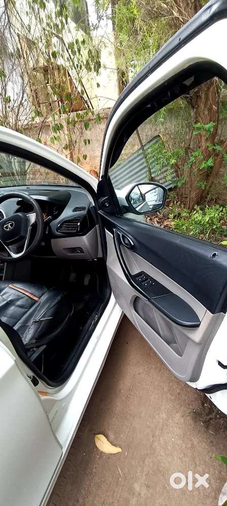 Tata Tiago 2017 Petrol Well Maintained
