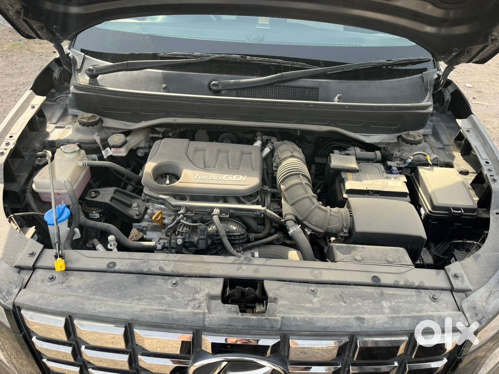 Hyundai Venue Petrol 2024