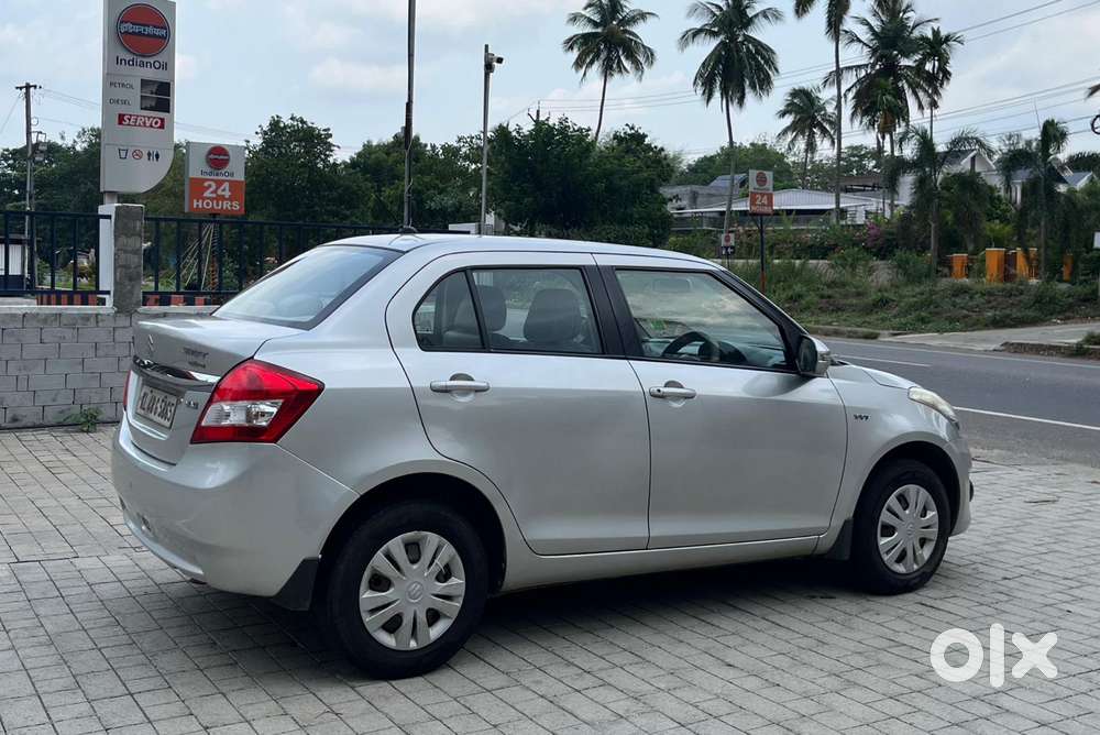 Maruti Suzuki Dzire 1.2 Vxi, 2014, Petrol