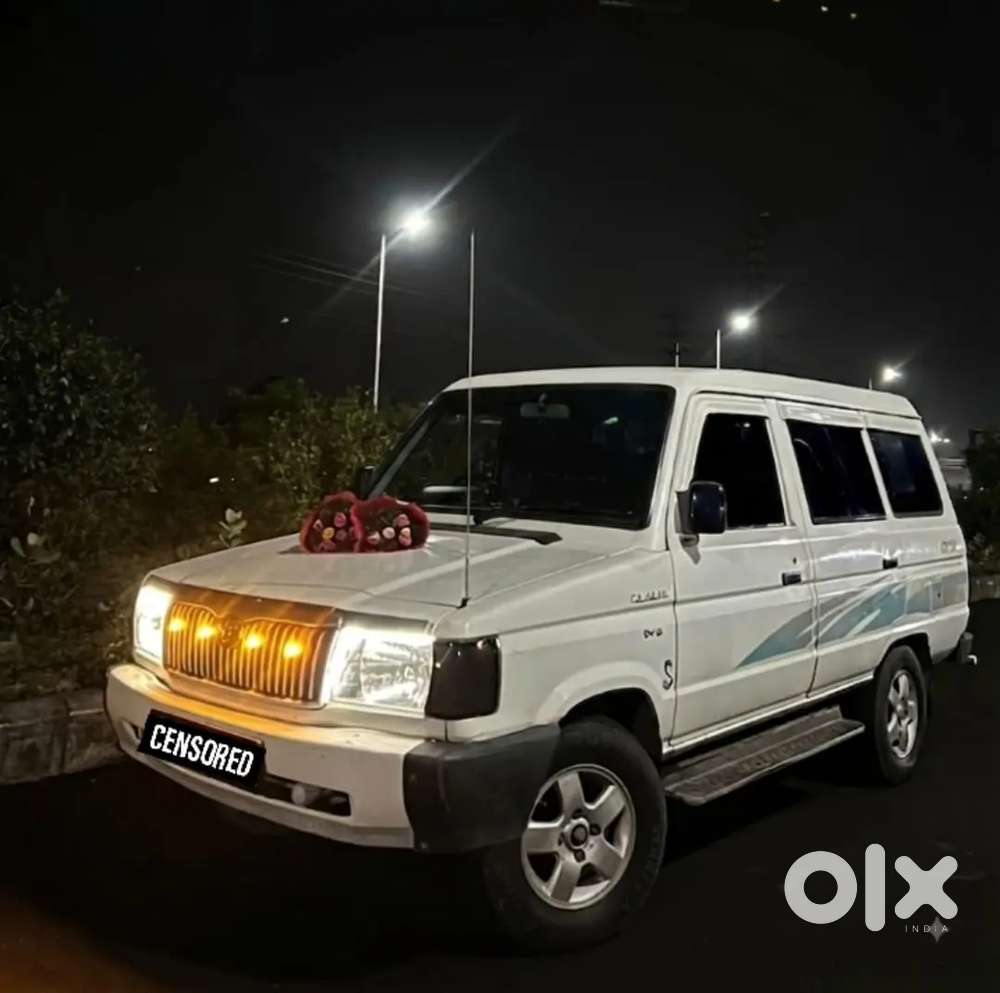 Toyota Qualis