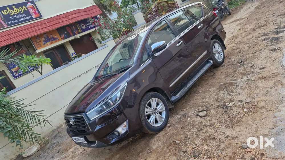 Toyota Innova Crysta