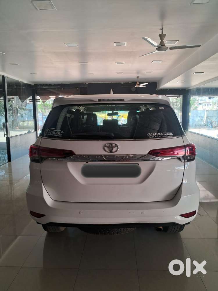 Toyota Fortuner 4x2 At, 2016, Diesel
