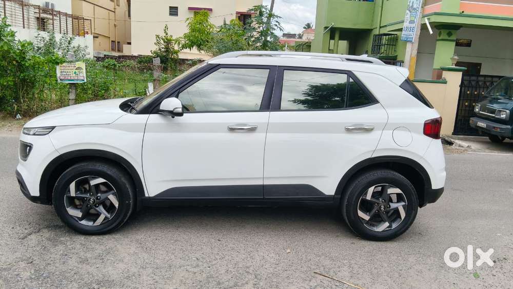 Hyundai Venue Sx Plus Turbo Dct, 2019, Petrol