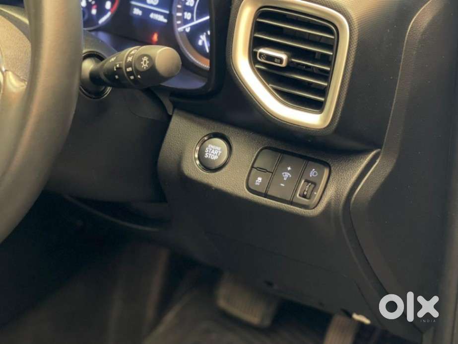 Hyundai Venue Sx Plus Turbo Dct, 2019, Petrol