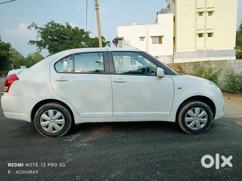 Maruti Suzuki Swift Dzire Vxi, 2010, Petrol