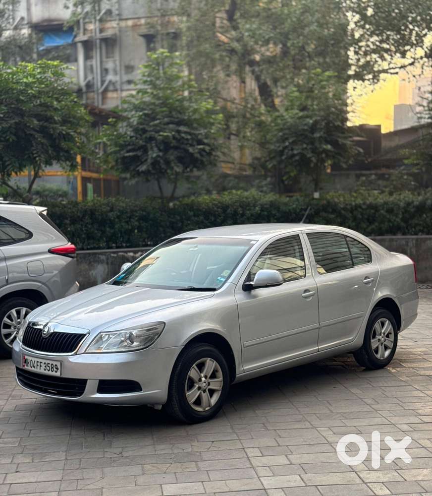 Skoda Laura 1.8 Tsi Ambiente, 2012, Petrol