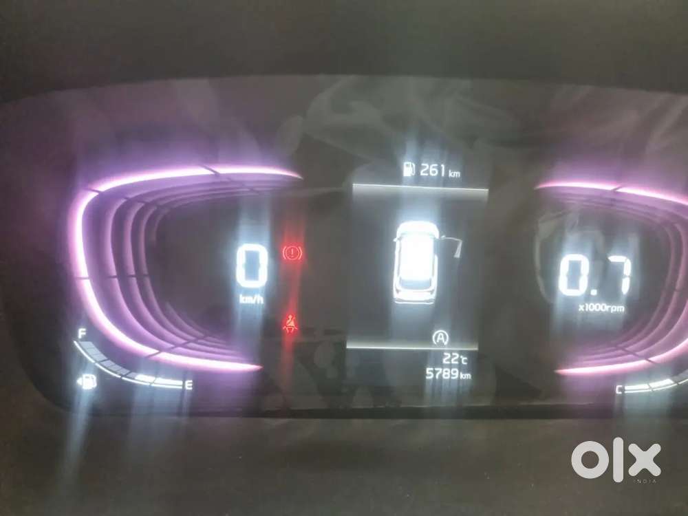 Kia Carens 2024 Petrol 6352 Km Driven