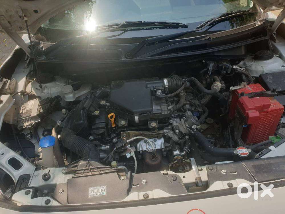 Maruti Suzuki Dzire 1.2 Vxi Cng, 2025, Cng & Hybrids