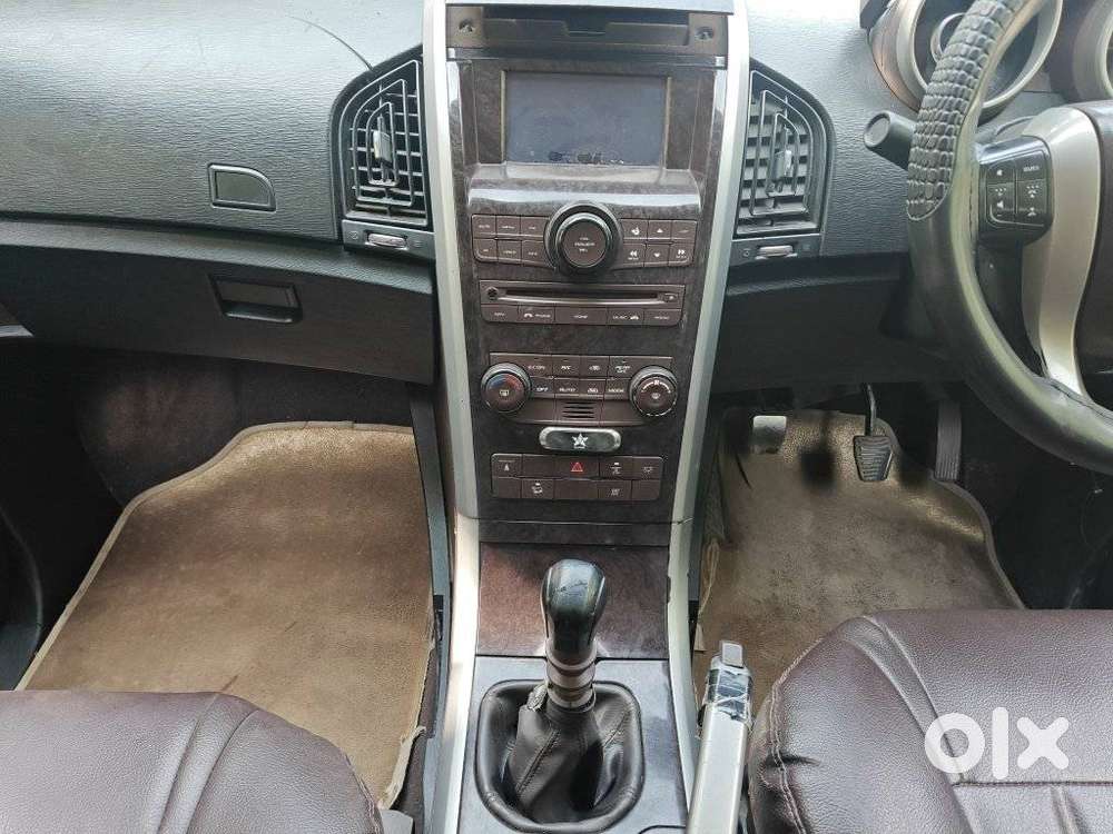 Mahindra Xuv300 W8 Diesel, 2013, Diesel