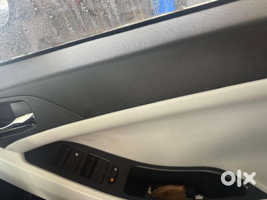Tata Nexon Fearless Plus 1.2 Revotron Petrol 6 Mt, 2024, Petrol