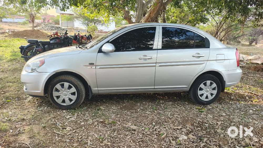Hyundai Verna 1.6 Petrol 2006, Urgent Sale