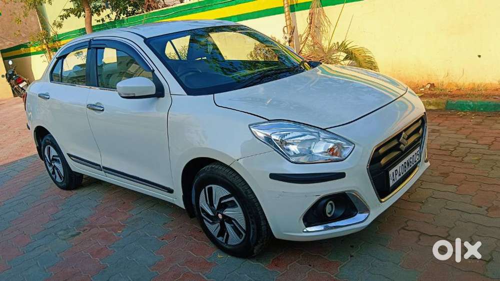 Maruti Suzuki Swift Dzire 1.2 Vxi Bsiv, 2023, Petrol