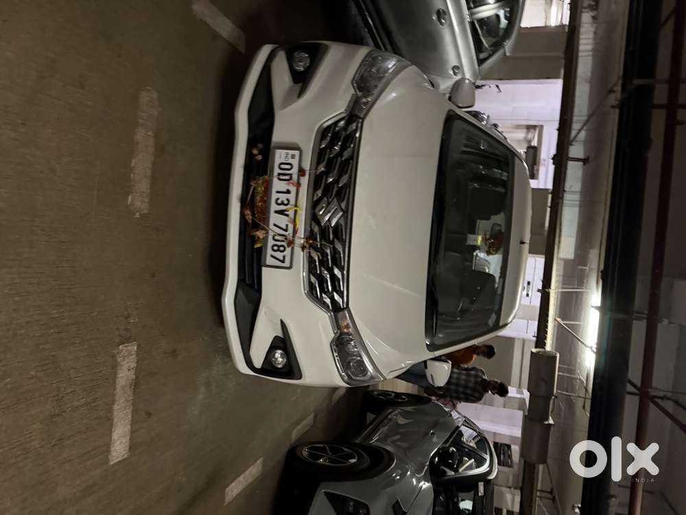Maruti Suzuki Ertiga 2024 Petrol 390000 Km Driven